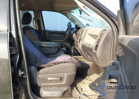 2011 Ram Ram 2500 St z USA, uszkodzony, nr VIN 3D7UT2CL3BG578866